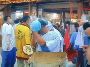 2024年国产精华液新特点探索 让肌肤焕发自然光彩的秘密